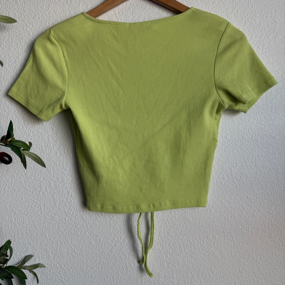 NWT Zara Ribbed Lime Green Summer Y2K Ruched V-Neck Crop Top Women’s Size Medium - Picture 4 of 4